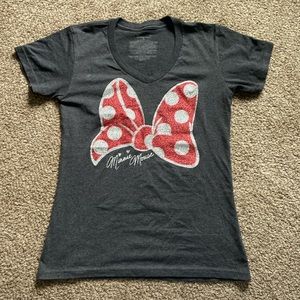 Minnie Mouse vneck